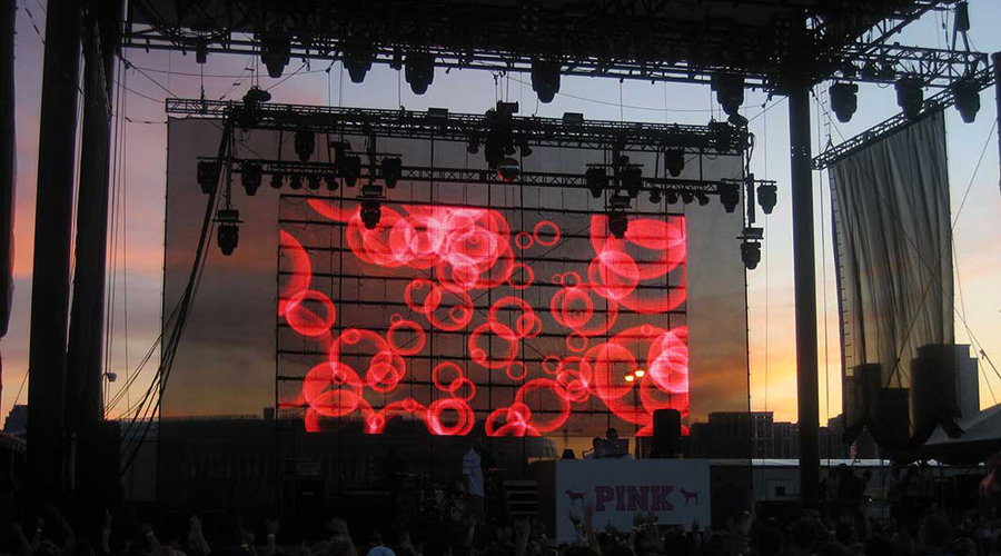 Écrans LED pour scènes de concerts et événements